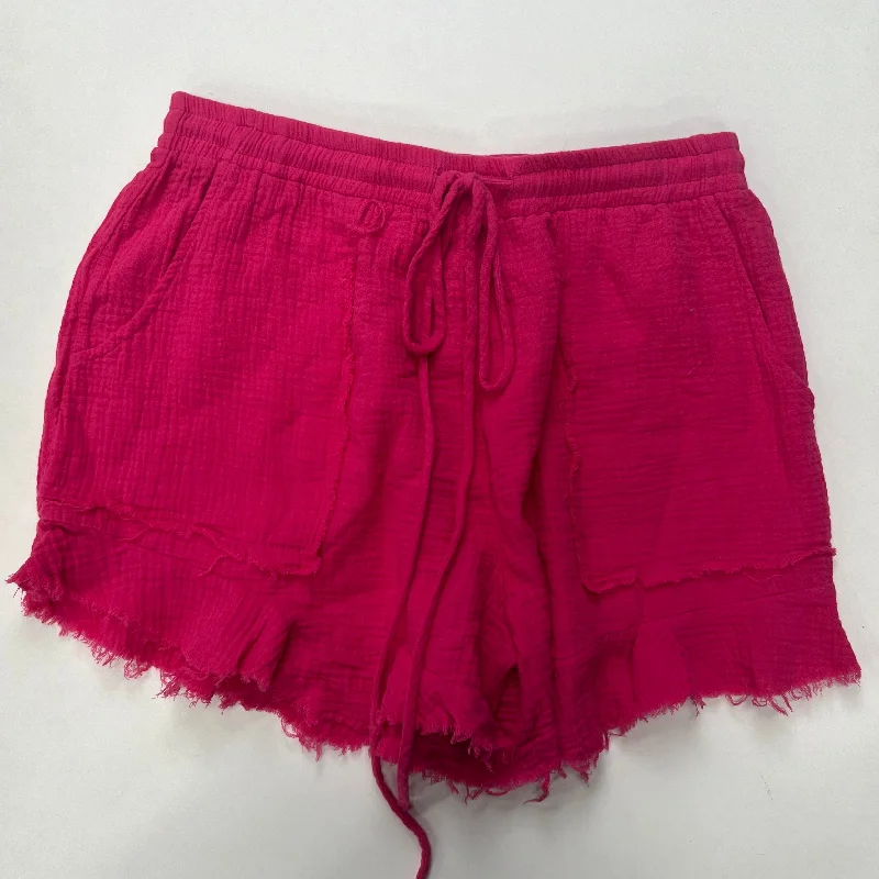 women's cool shortsPink Shorts Ee Some, Size 8