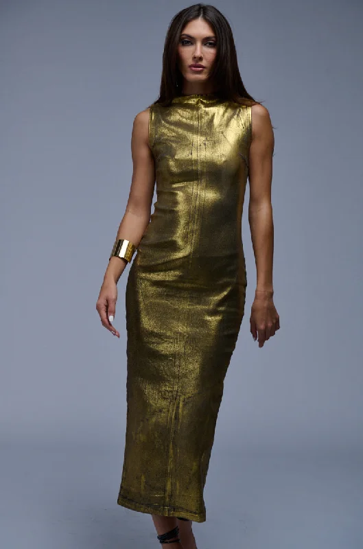 Sweetheart Neckline DressMADE IN METALLICS MAXI DRESS