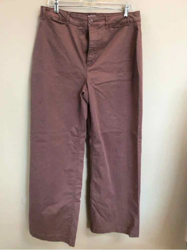 women's distressed denim pantsOLD NAVY SIZE 12 Ladies PANTS