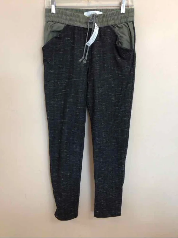 women's trendy pantsTHAKOON SIZE 4 Ladies PANTS