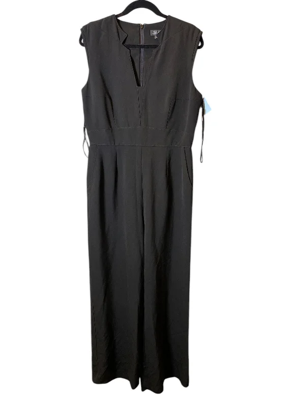 women's jumpsuits with Peter Pan collarsJumpsuit By Tahari By Arthur Levine In Black, Size: L