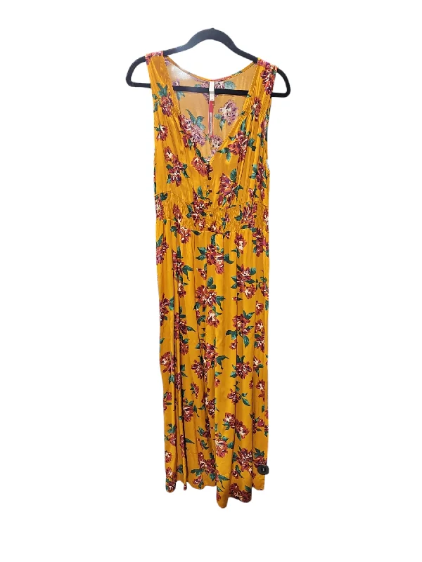 women's jumpsuits with short sleevesJumpsuit By Xhilaration In Floral Print, Size: M