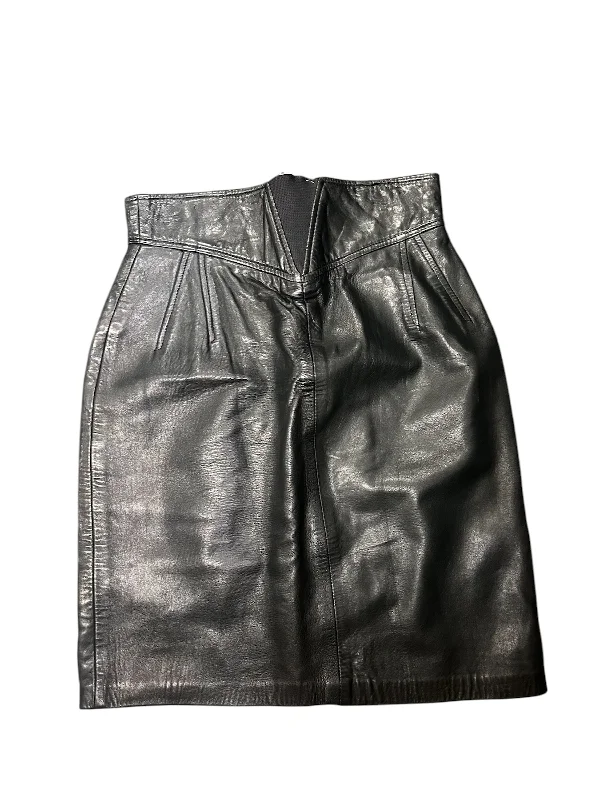 women's dressy skirtsSkirt Mini & Short By Ann Taylor In Black, Size: 10