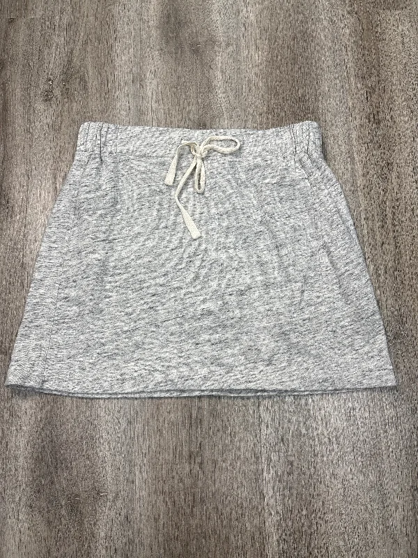 women's chiffon skirtsSkirt Mini & Short By Loft In Grey, Size: S